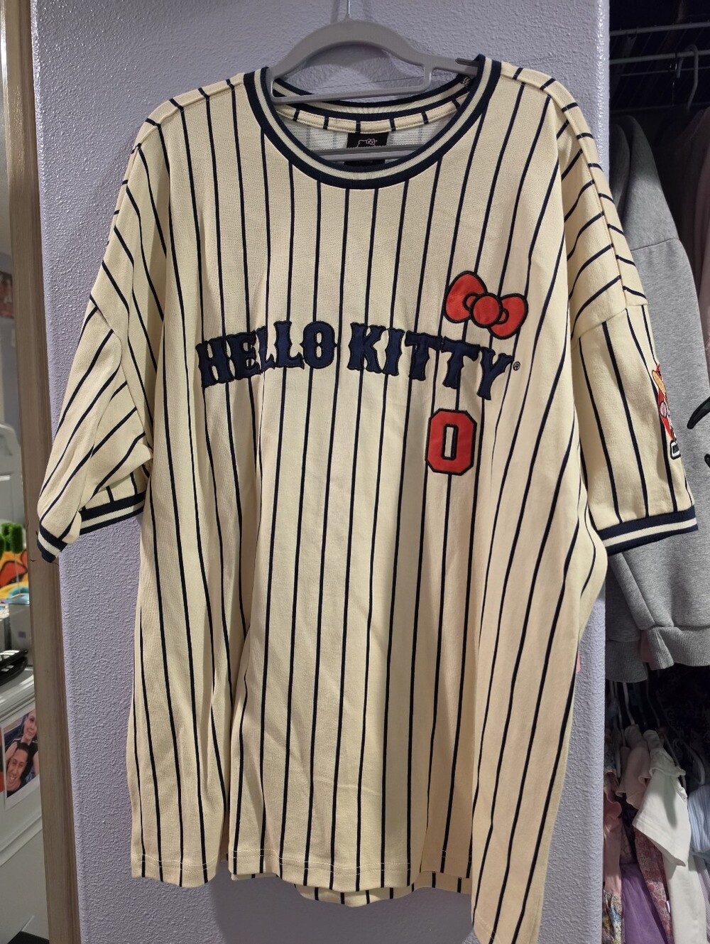 Hello Kitty Baseball Jersey Boxlunch New Emrboidered Size Large